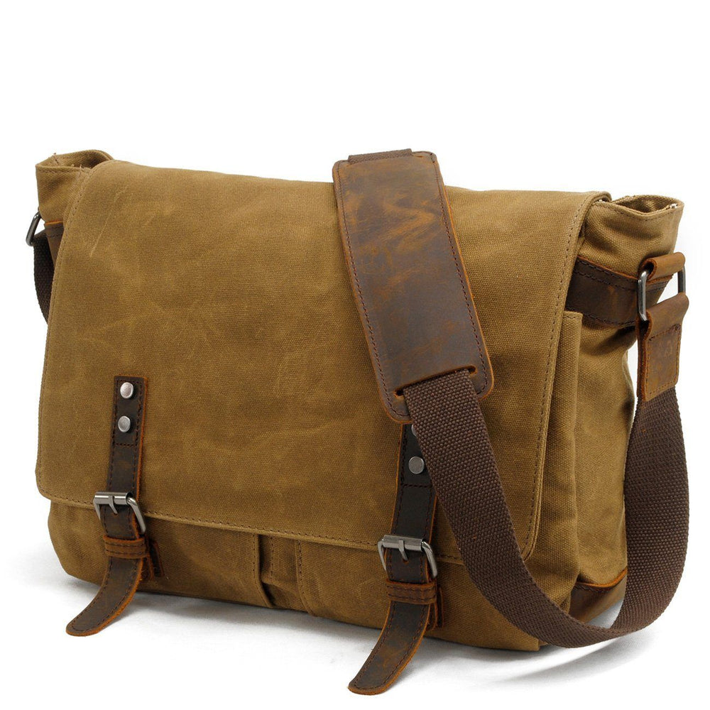 Retro Shoulder Bag | CONWAY